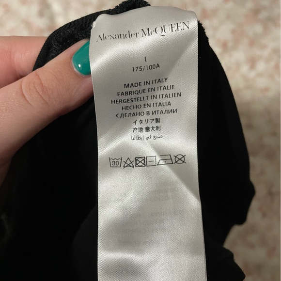 Men’s Alexander McQueen T-Shirt with Card Graphic - Picture 3 of 7